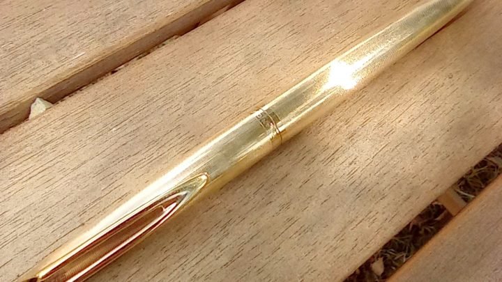 Stylo bille Waterman Forum jaune yellow BP Stylo bille Waterman Forum jaune yellow BP